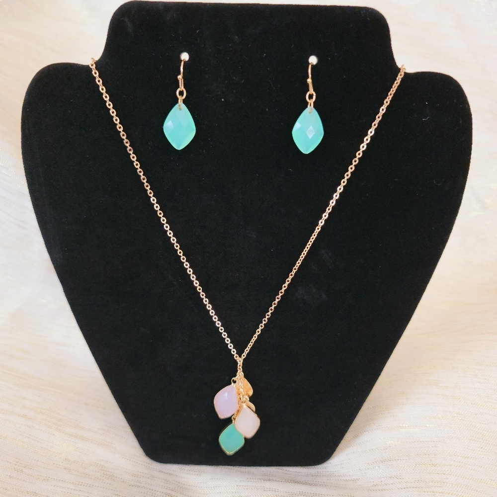 Necklace with earrings